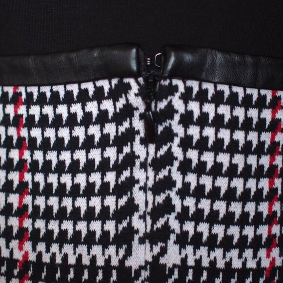 Talbots | Cotton Houndstooth Stripe Skirt w Faux Leather Trim - Picture 5 of 7